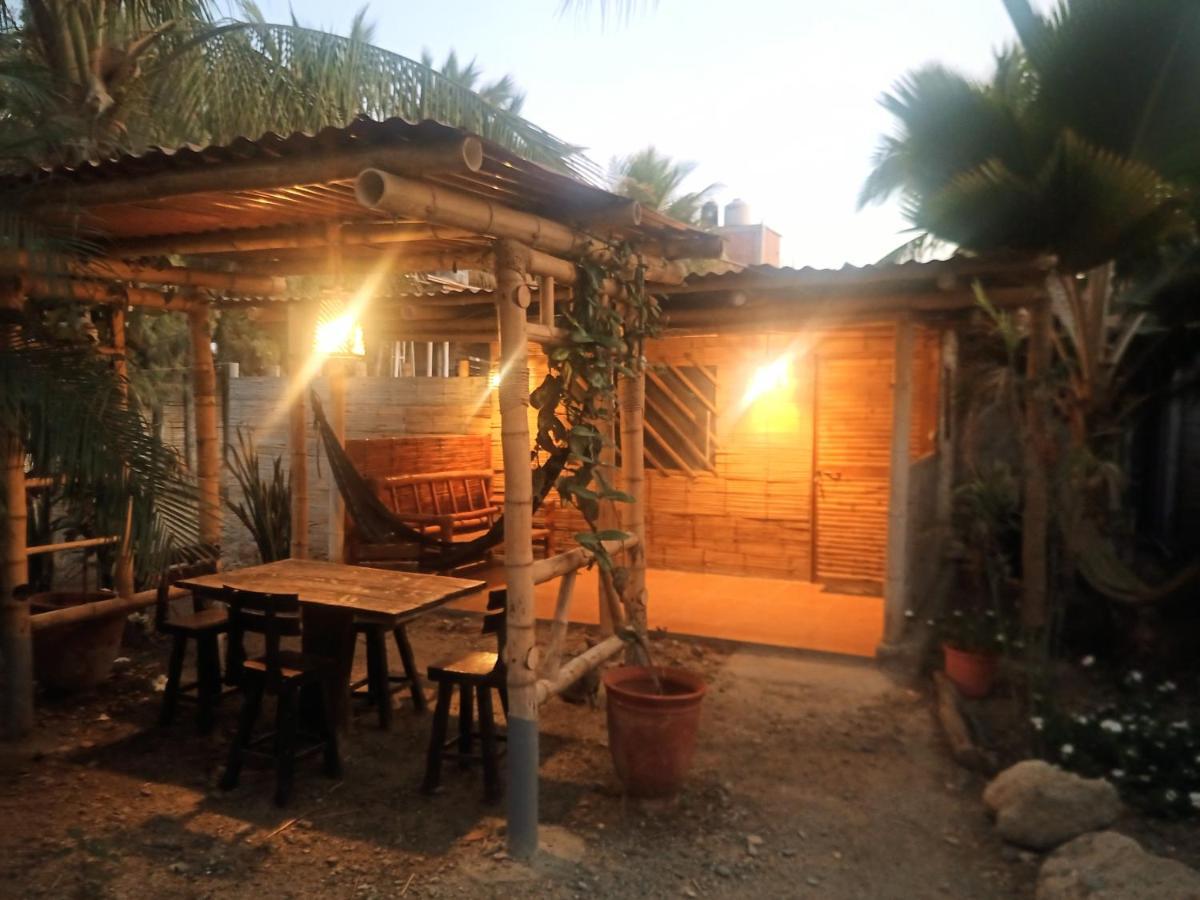Guacamayo Bed & Breakfast Máncora Exterior photo